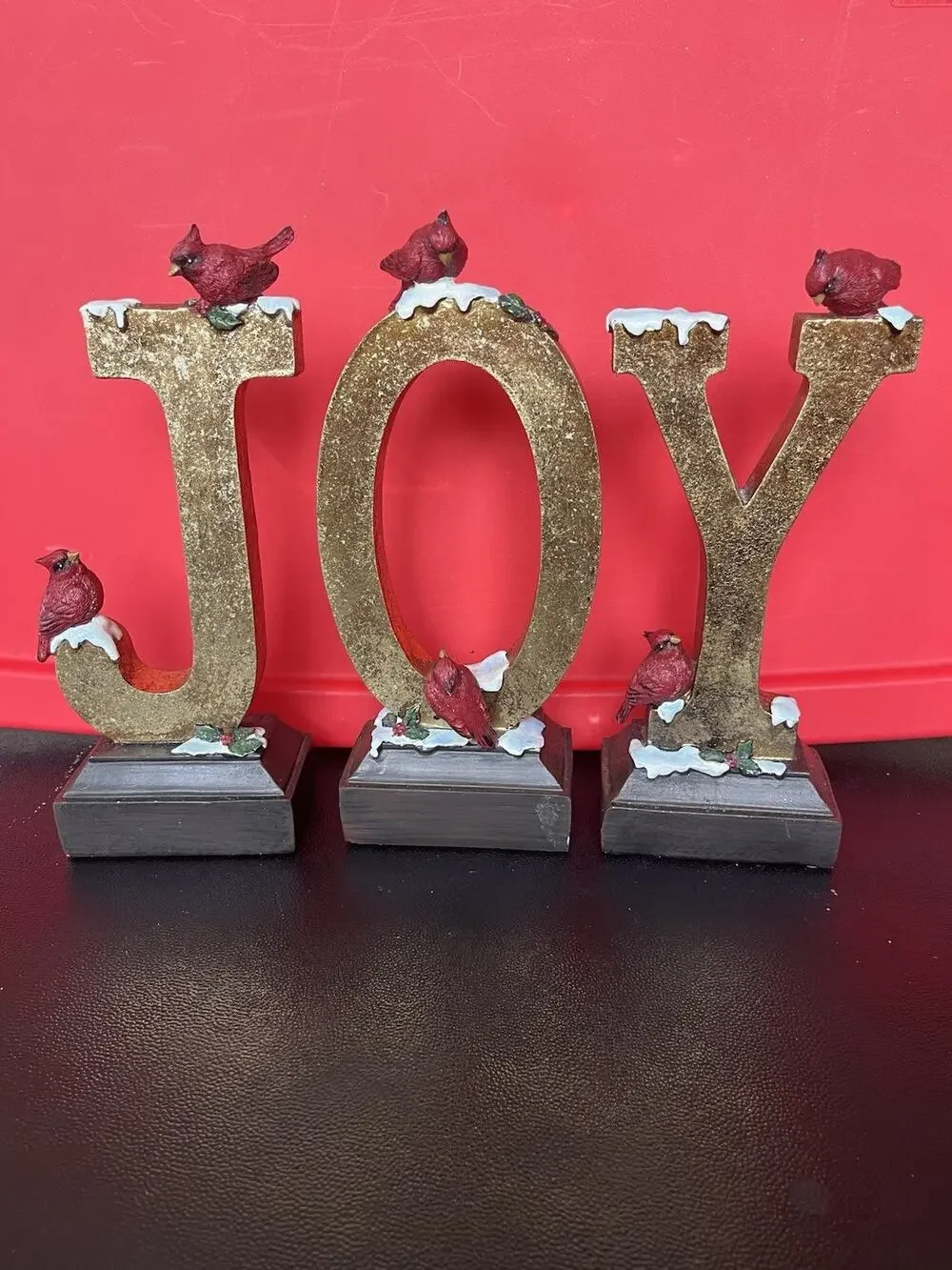 “JOY” Resin Christmas Decor With Cardinals